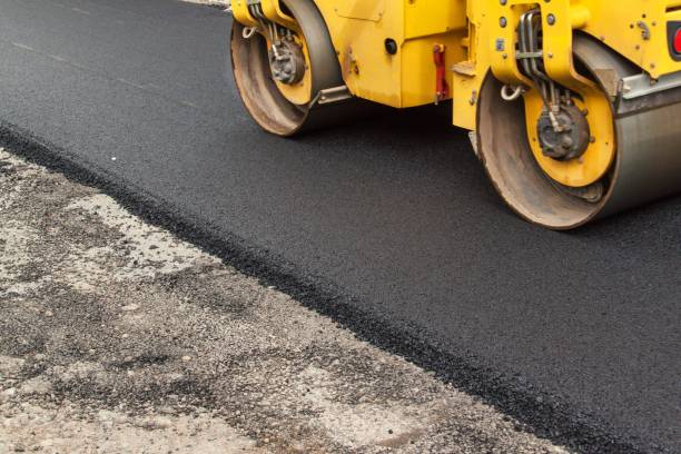 Best Driveway Paving Company  in Livonia, LA